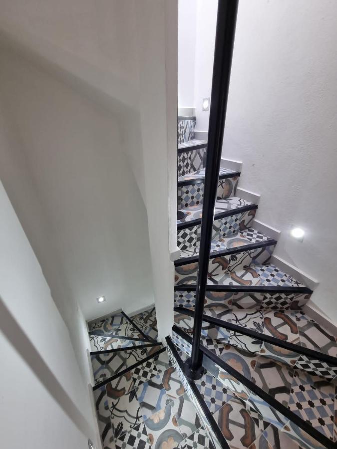 Casa Viotti Le Fuoriserie Palermo Exteriör bild
