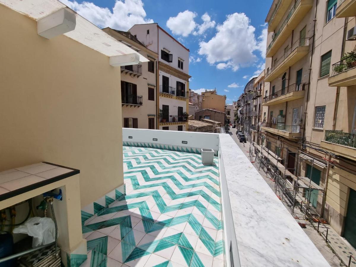 Casa Viotti Le Fuoriserie Palermo Exteriör bild